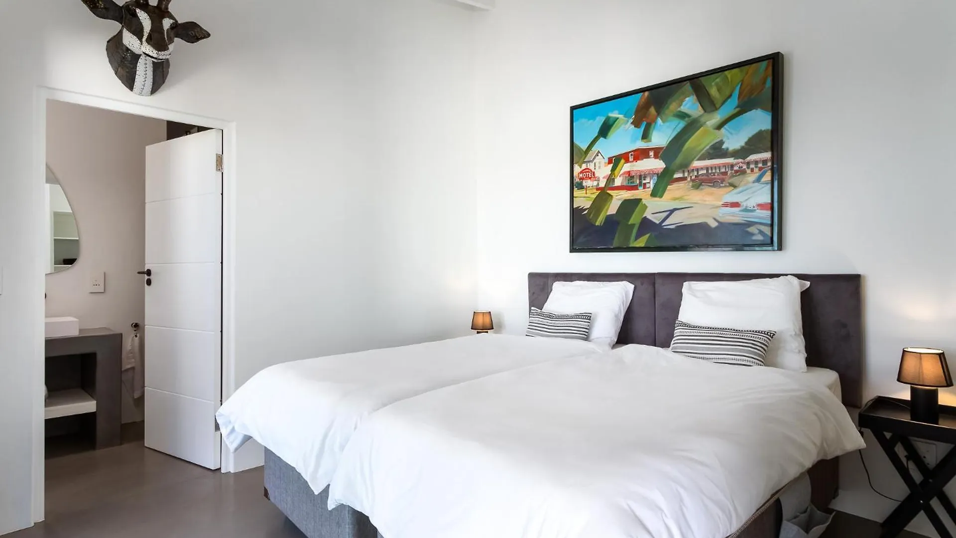 Sunny Bank - Luxury 8 Pax Villa Cape Town South Africa