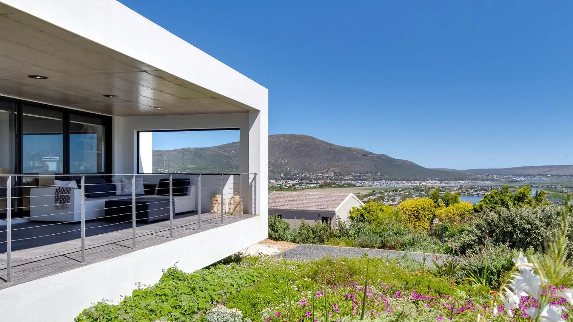 Sunny Bank - Luxury 8 Pax Villa Cape Town
